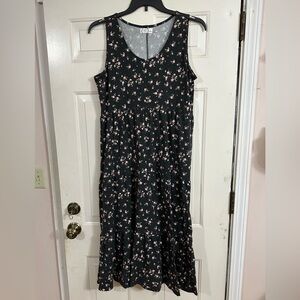 Maurices Dress 24/7. Size L. Normal wear. Very Clean. Smoke Free. Comfy and Cute